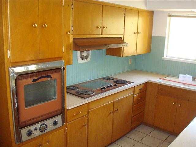 126 N Whitman Ave - Photo 3