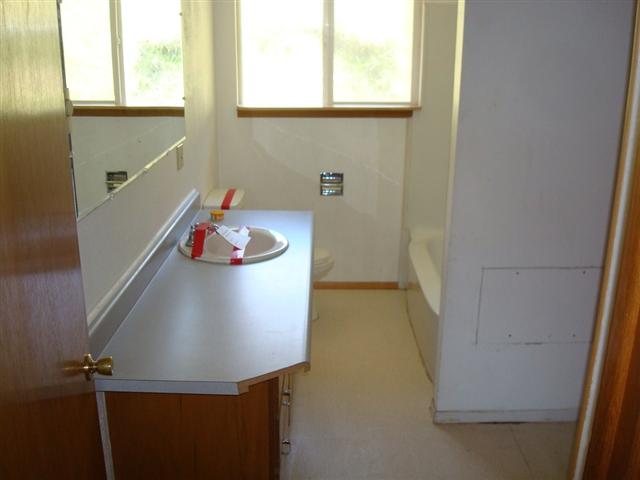 126 N Whitman Ave - Photo 5