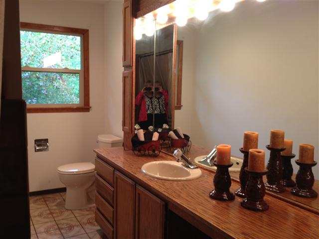 3321 S Bernard St - Photo 7