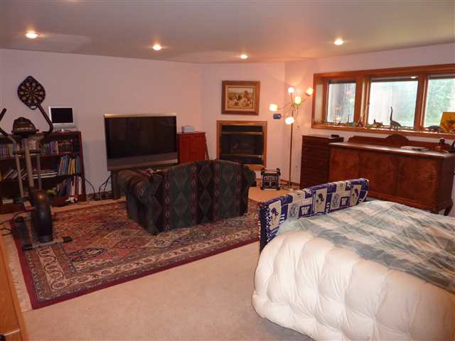 824 W 25th - Photo 5