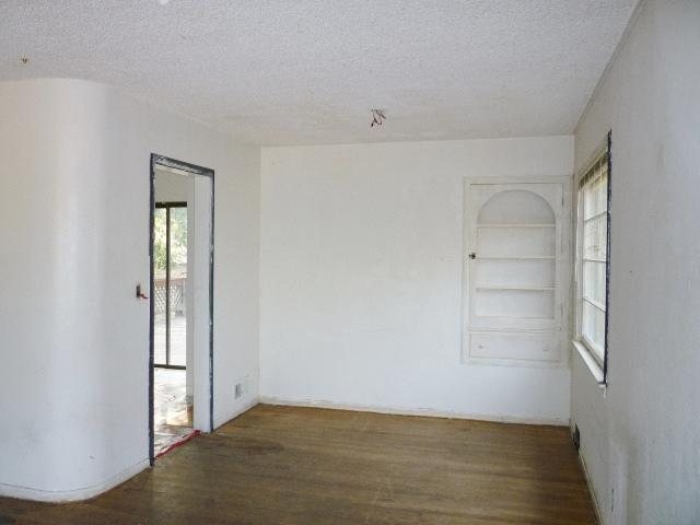 3328 E 17th Ave - Photo 3