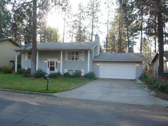 125 W Florence - Photo 1