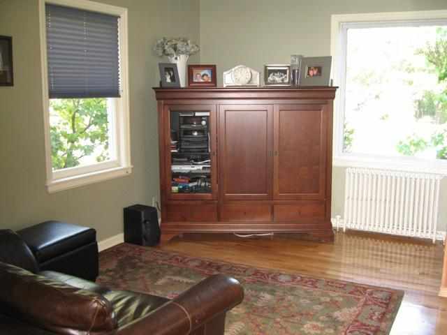 1120 S Bernard St - Photo 6