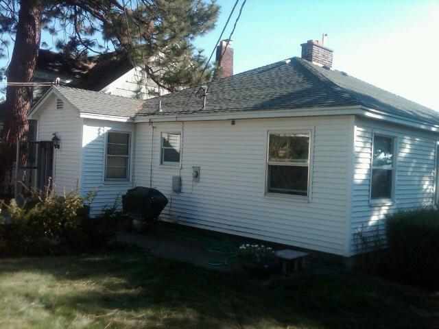 2424 W Courtland Ave - Photo 7