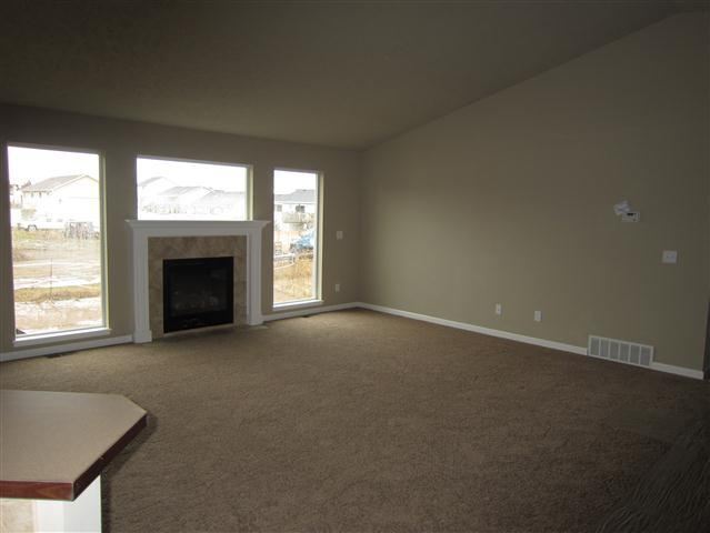 506 E Parker Dr - Photo 3