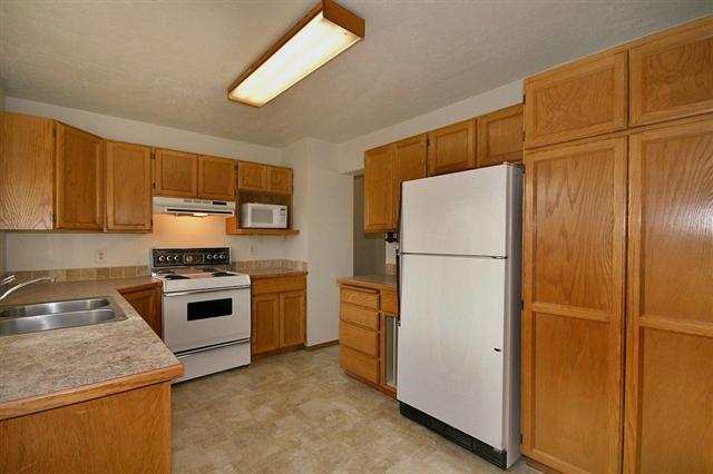 2309 N Upriver Ct - Photo 6
