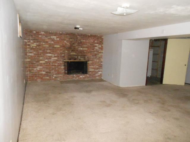 2023-2025 S Woodlawn Rd - Photo 4
