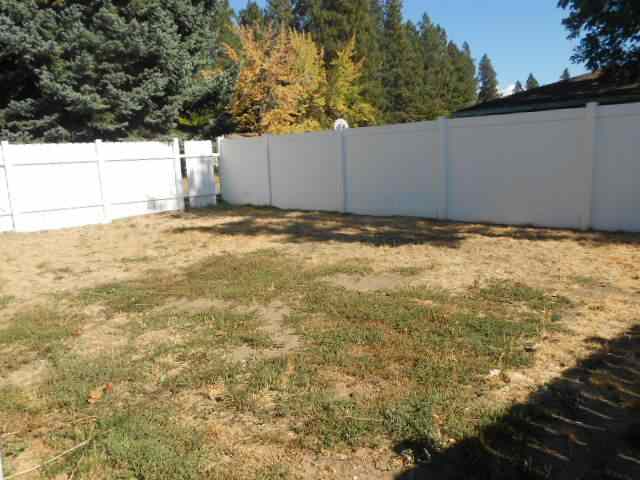 2023-2025 S Woodlawn Rd - Photo 9