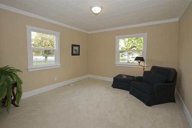 2801 N Vista Rd - Photo 6