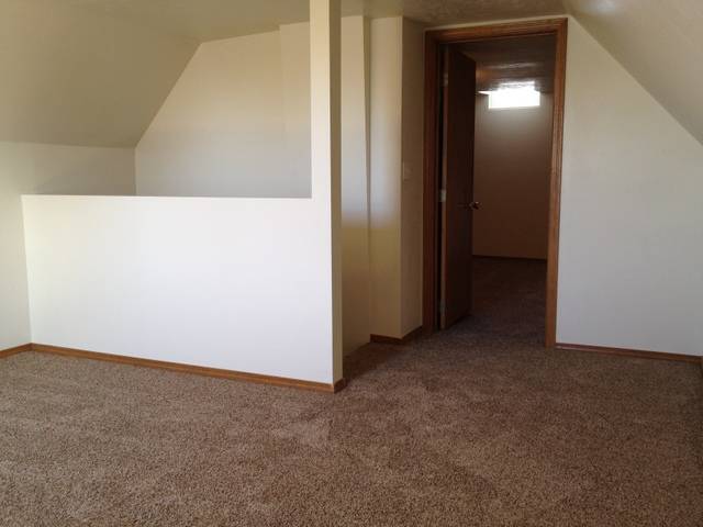 1607 E Courtland Ave - Photo 8