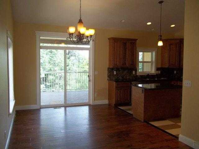 3221 E 10th Ave - Photo 3