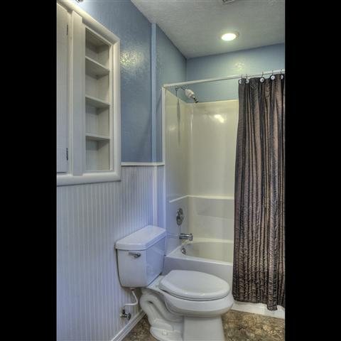 6117 N Howard St - Photo 10