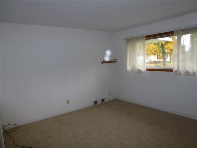 423 N Farr Rd - Photo 5