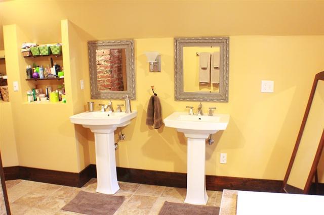 1528 E 10th Ave - Photo 8