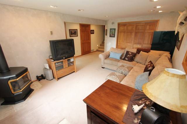 8812 N Oakland Rd - Photo 7