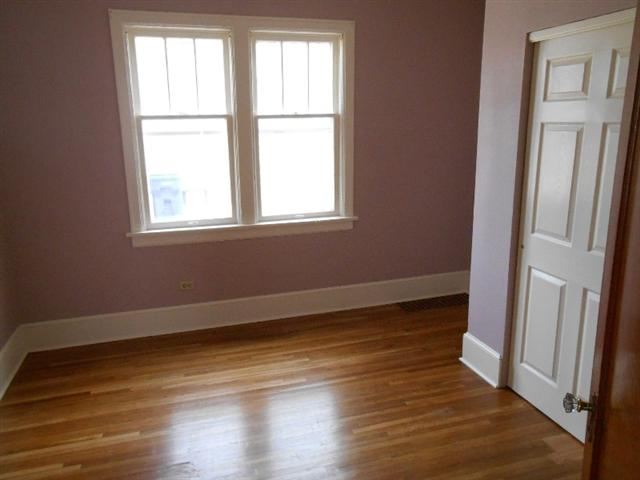 1634 E Heroy Ave - Photo 4