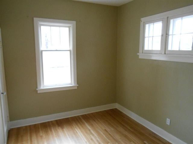1634 E Heroy Ave - Photo 6