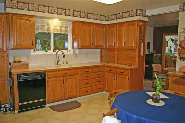 11715 N Hemlock - Photo 4