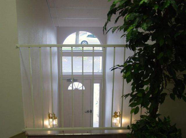 251 N Elm 2-B - Photo 9