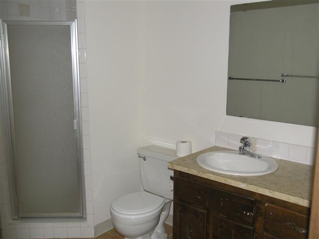 2130 E 48th Ave - Photo 6