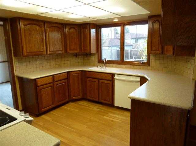 6018 W Crowchief Ct - Photo 2