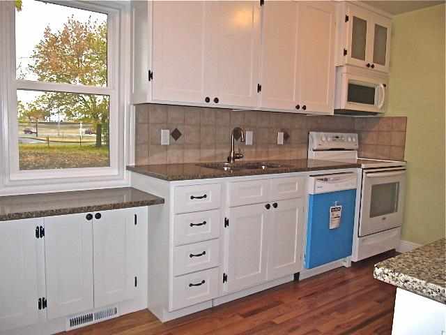 2806 N Locust - Photo 6