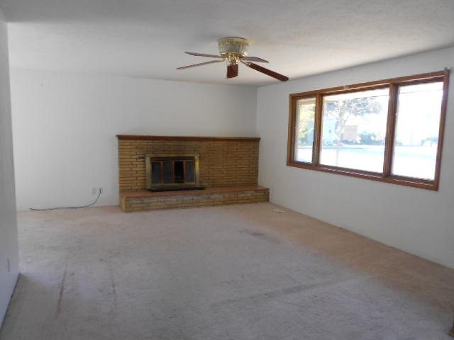 1921 S Mamer Rd - Photo 3