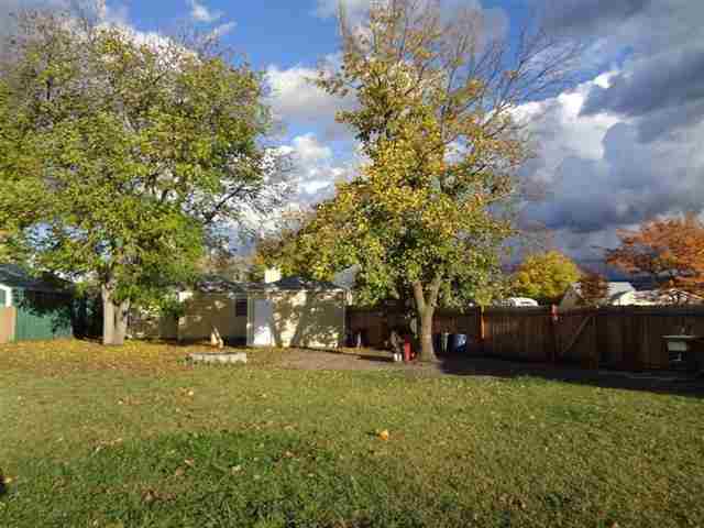 1023 N Greenacres - Photo 7