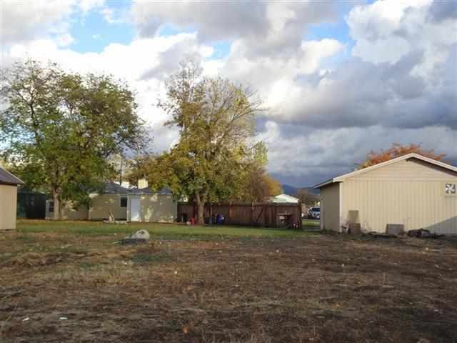 1023 N Greenacres - Photo 8