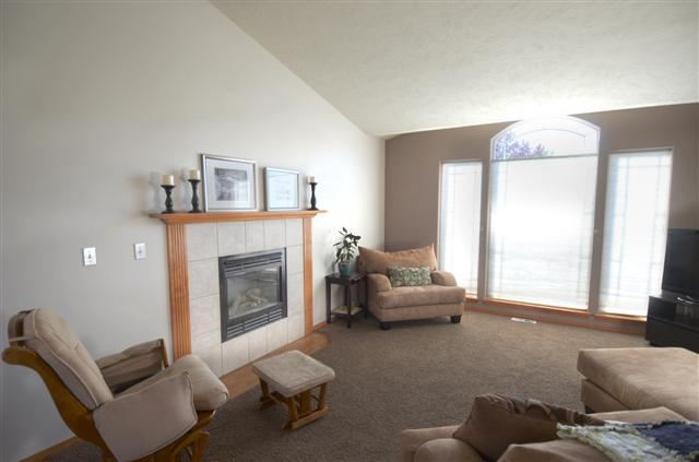 1025 S Newer Ct - Photo 4
