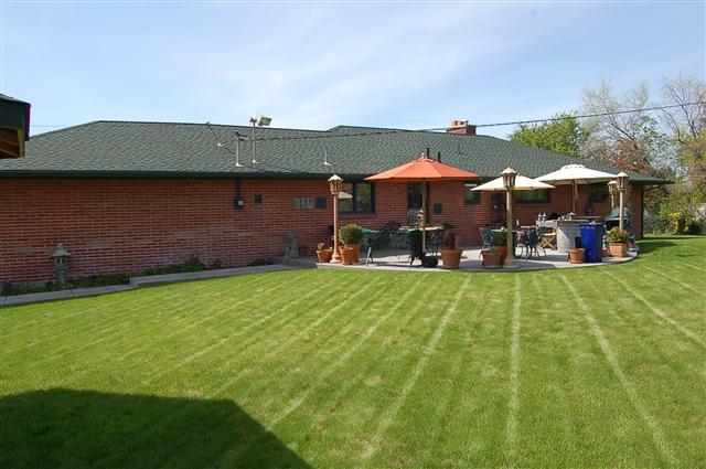 2323 E 28th Ave - Photo 7