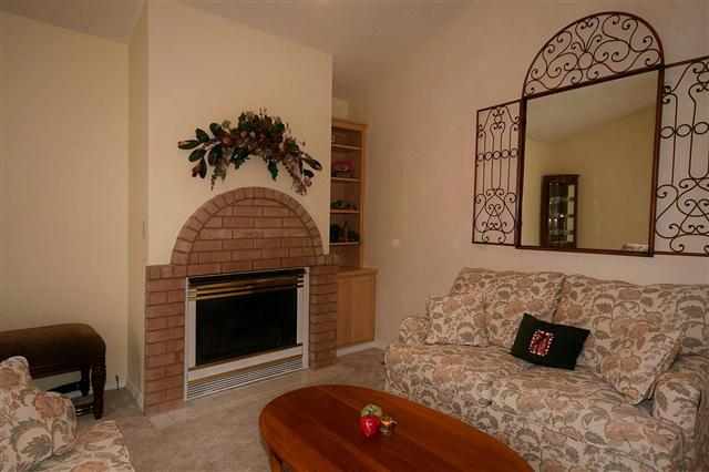 4307 N Ely Ct - Photo 3