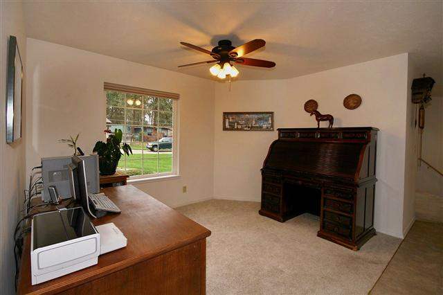 4307 N Ely Ct - Photo 8