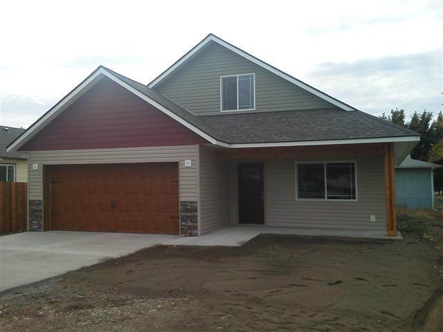 8420 E Valleyway