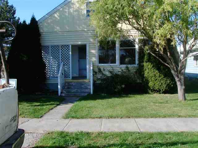 404 S Birch - Photo 1