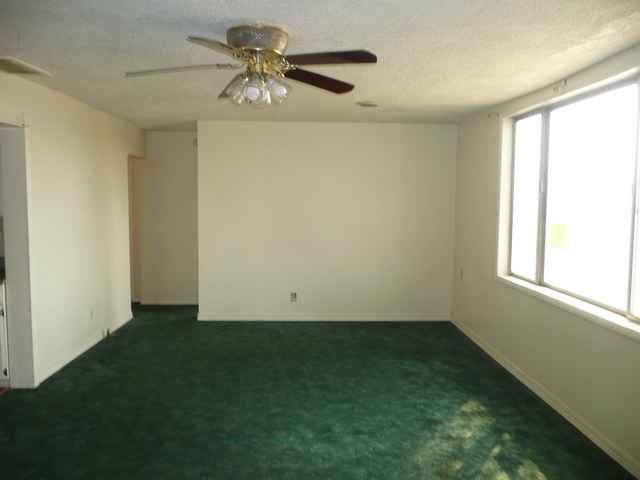 460 NE Jump St - Photo 5