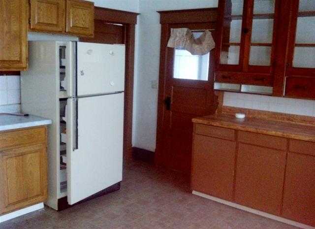 500 W 3rd St - Photo 5