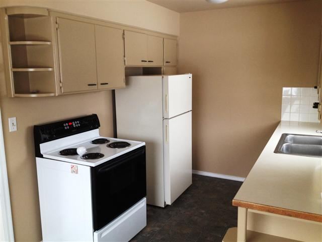 4004 N Maple St - Photo 4