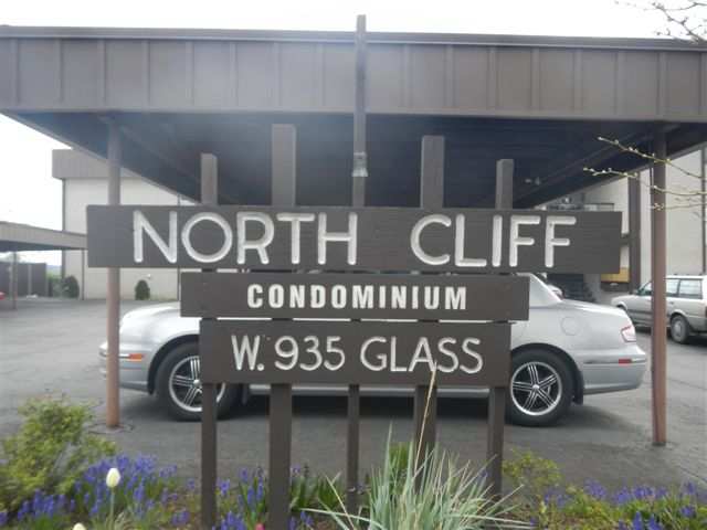 935 W Glass Ave