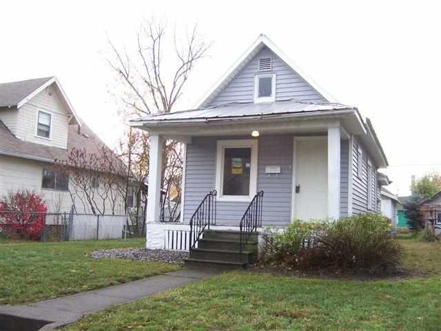 1311 W Montgomery Ave - Photo 1