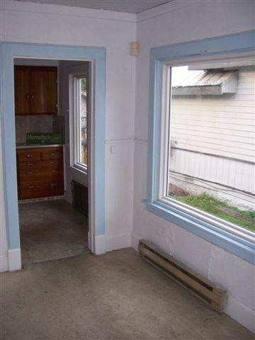 1311 W Montgomery Ave - Photo 3