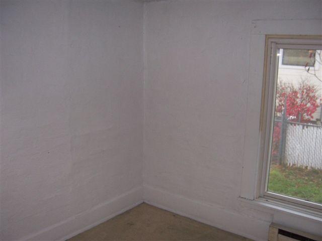 1311 W Montgomery Ave - Photo 4
