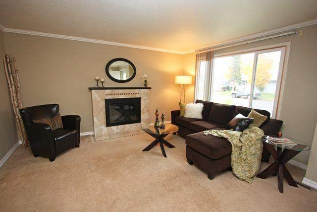 619 E Holyoke Ave - Photo 2