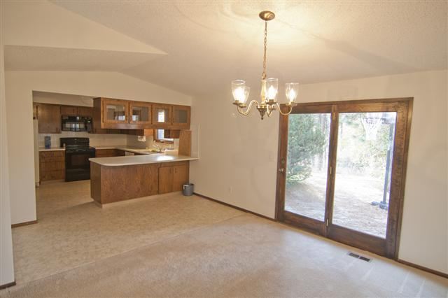 2322 S VERCLER - Photo 5
