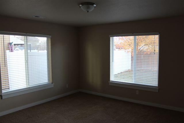 2614 W Westmont Ave - Photo 7