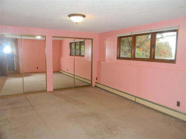 5305 N Sullivan Rd - Photo 5