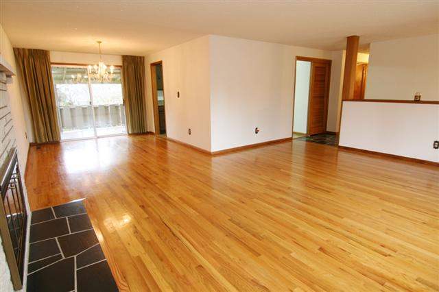 2427 E 40th Ave - Photo 3