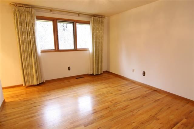 2427 E 40th Ave - Photo 8