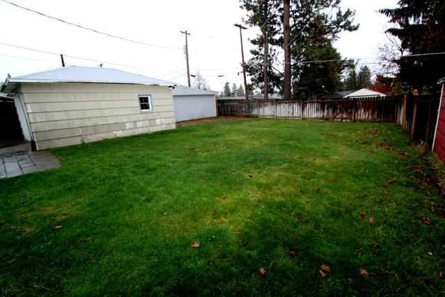 2907 W Heroy Ave - Photo 9