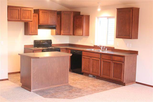 8807 N Elm St - Photo 3